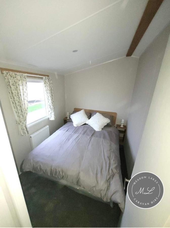 Palm Grove 181- Golden Palm - Pet Friendly, Wifi, Central Heating, Bed Linen - Meadow Lakes Caravan & Lodge Hire Chapel Saint Leonards Εξωτερικό φωτογραφία